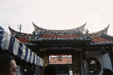 青雲亭の門